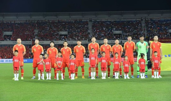  斯图加特青春风暴席卷，年轻才俊闪耀赛场